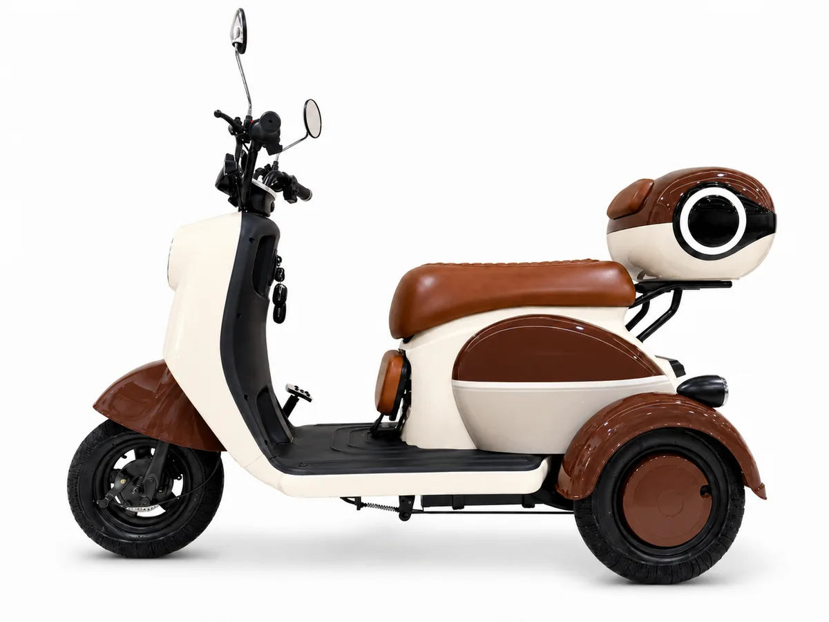 NAVERO V1 Integrated-Seat Tricycle